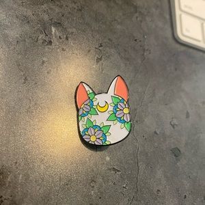 Sailor moon pin